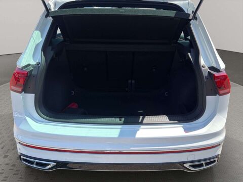 Tiguan TIGUAN R-Line 4Motion*Matrix*Automatik*Apple carplay*200cv* 2023 occasion 39140 Bletterans