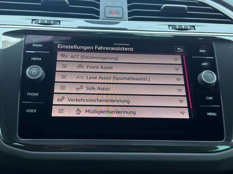 Tiguan TIGUAN R-Line 4Motion*Matrix*Automatik*Apple carplay*200cv* 2023 occasion 39140 Bletterans