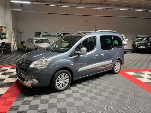 Citro&euml;n Berlingo BERLINGO 1.6 hdi 92cv Silver Selection toit pano attelage ra 2011 occasion Bletterans 39140