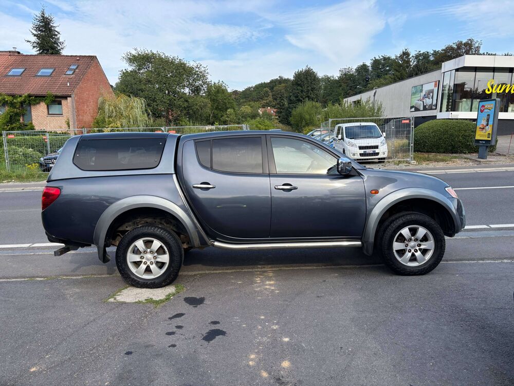 L200 DOUBLE CABINE 2.5 DI-D 180cv bv6 4WD Intense entreti 2008 occasion 39140 Bletterans