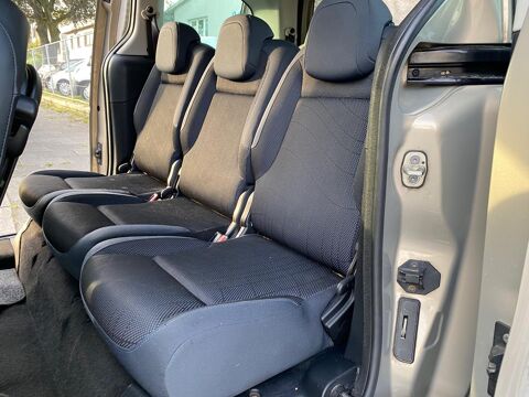 Partner PARTNER 1.6 hdi 92cv Tepee Tendance 7 places premiere main 2011 occasion 39140 Bletterans