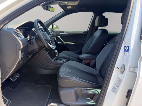 Tiguan TIGUAN R-Line 4Motion*Matrix*Automatik*Apple carplay*200cv* 2023 occasion 39140 Bletterans