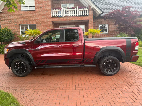 RAM 1500 Hemi 4x4 attelage Klima Apple CarPlay camera 2019 occasion 39140 Bletterans