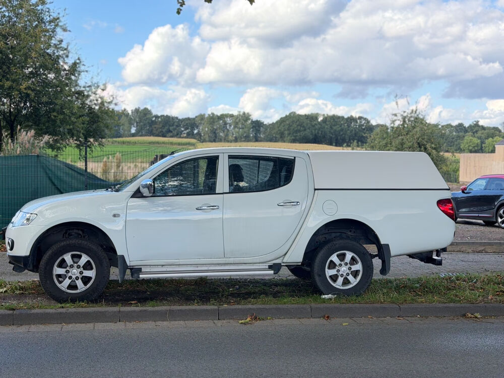 L200 2.5 DI-D 136cv 4 PORTES Hardtop, attelage 2012 occasion 39140 Bletterans