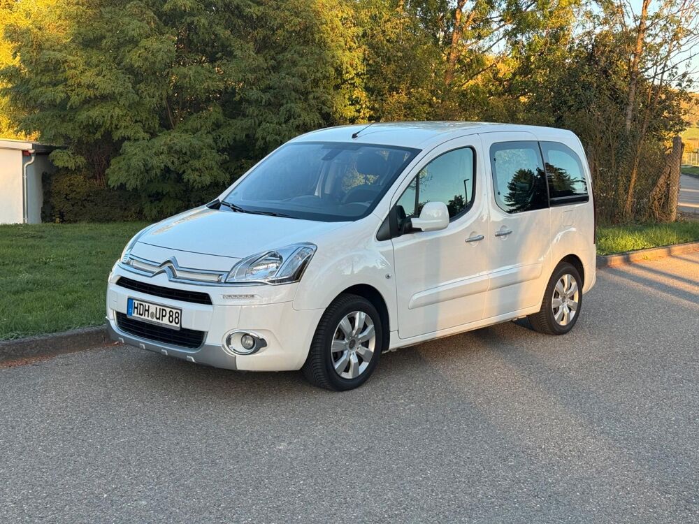 Berlingo BERLINGO 1.6 hdi 92cv multispace 5 places premiere main 2014 occasion 39140 Bletterans