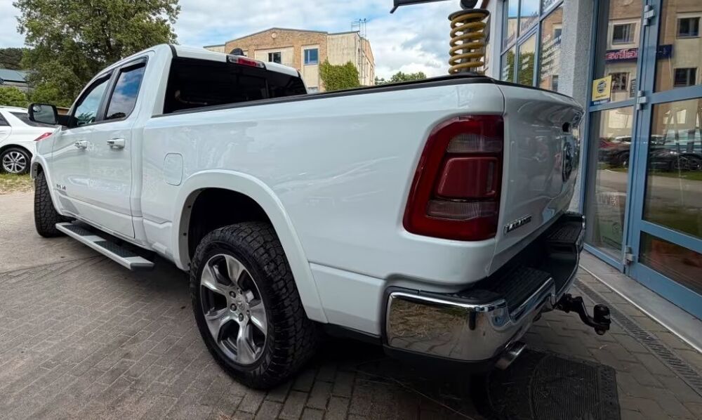 RAM 1500 5,7 HEMI LAIE Apple CarPlay ATTELAGE PACK HIVER 2019 occasion 39140 Bletterans