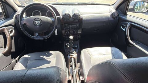 Duster DUSTER 1.5 dci 110cv Prestige 4x4- attelage 2011 occasion 39140 Bletterans