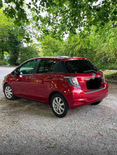 Yaris YARIS 1,5-l-VVT-i Hybrid Edition 2014 Editio... 2014 occasion 39140 Bletterans