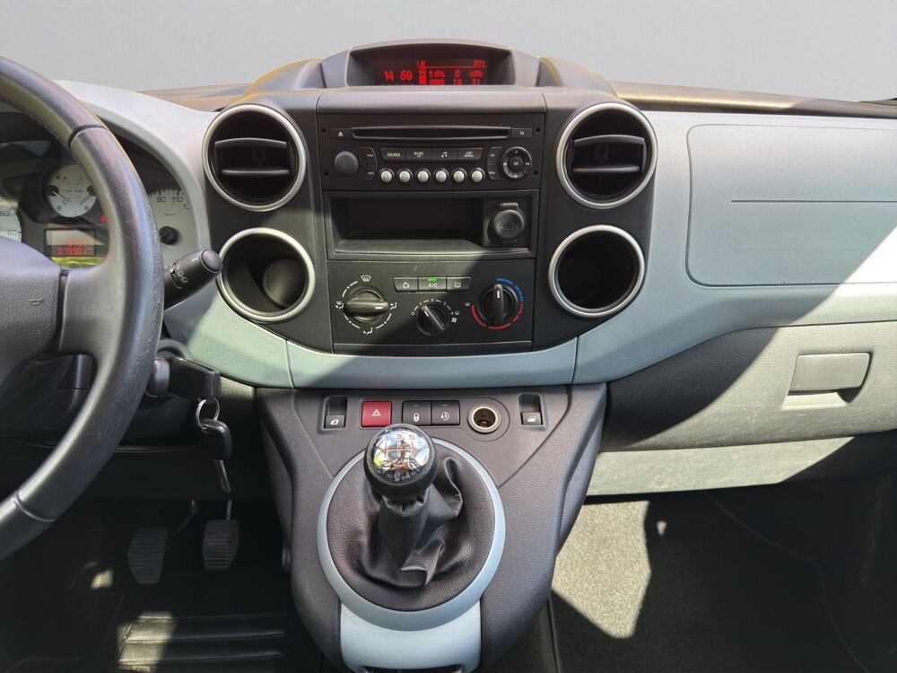 Berlingo BERLINGO 1.6 hdi 115cv multispace clim toit pano 2012 occasion 39140 Bletterans