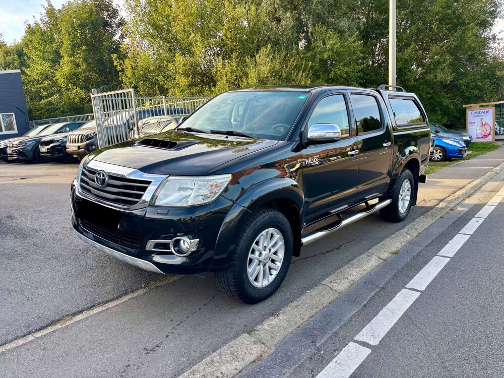 Hi Lux HILUX DOUBLE CAB Hilux 3.0 D-4D 4x4 bva \ AmaZonia \  clim 2014 occasion 39140 Bletterans