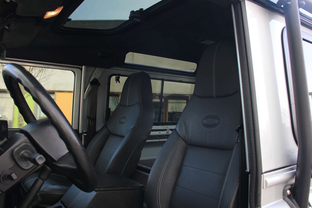 Defender DEFENDER 2.2 Turbo - D 122CV 2 PLACES CTTE 2017 occasion 39140 Bletterans