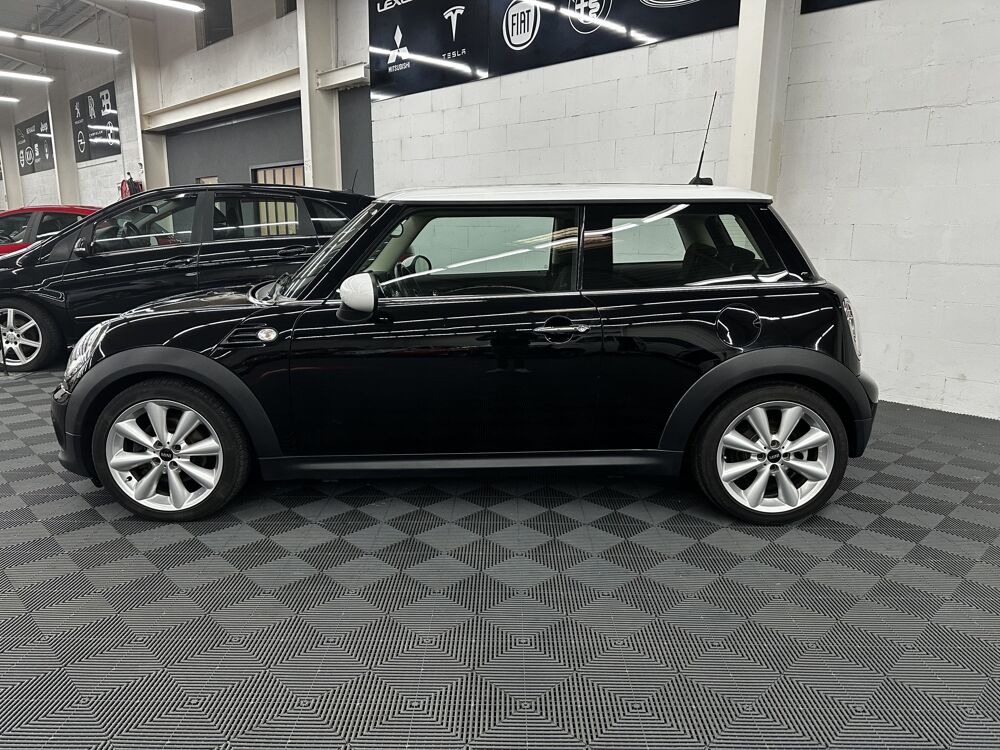 Cooper COOPER 2.0D 112cv Automatik Xenon gps toit pano sieges chauf 2013 occasion 39140 Bletterans