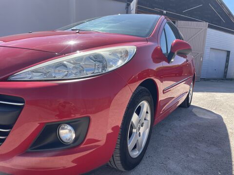 207 1.4 l urban style 75cv clim cd alu 2011 occasion 39140 Bletterans