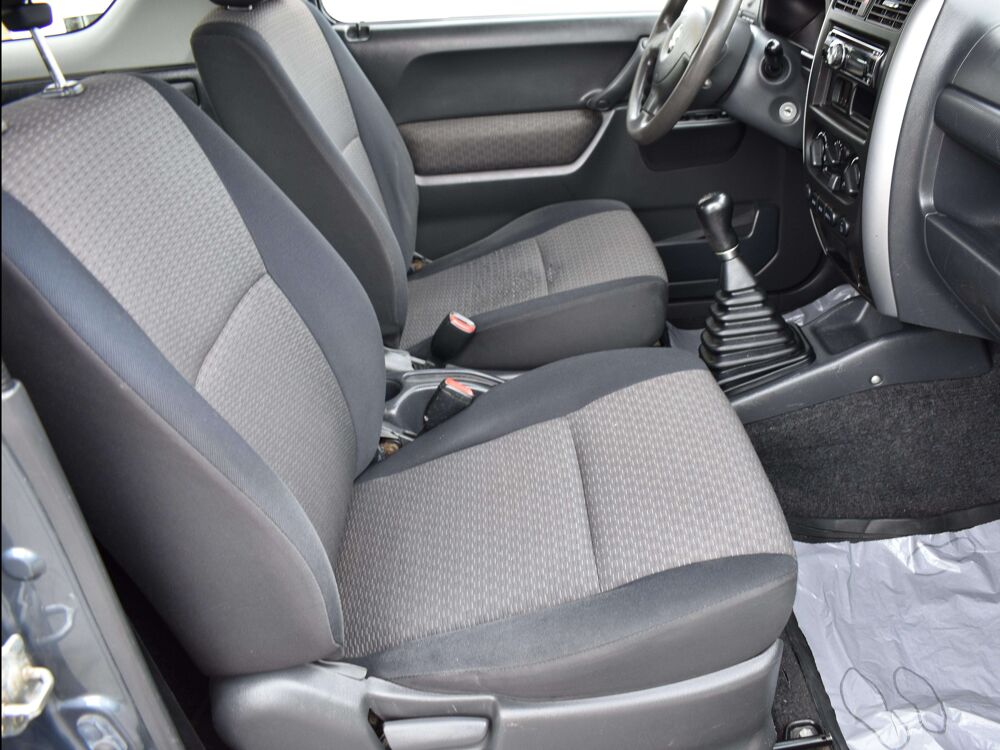 Jimny JIMNY Ranger 1.3L 6CV 4x4 attelage 2008 occasion 39140 Bletterans