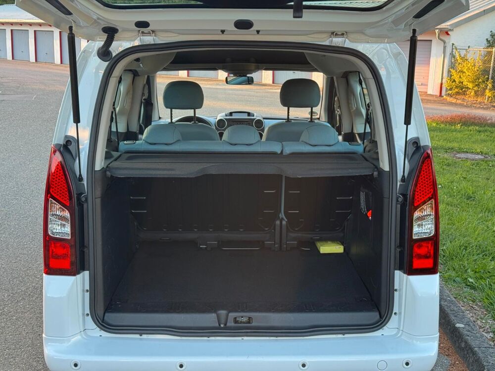 Berlingo BERLINGO 1.6 hdi 92cv multispace 5 places premiere main 2014 occasion 39140 Bletterans