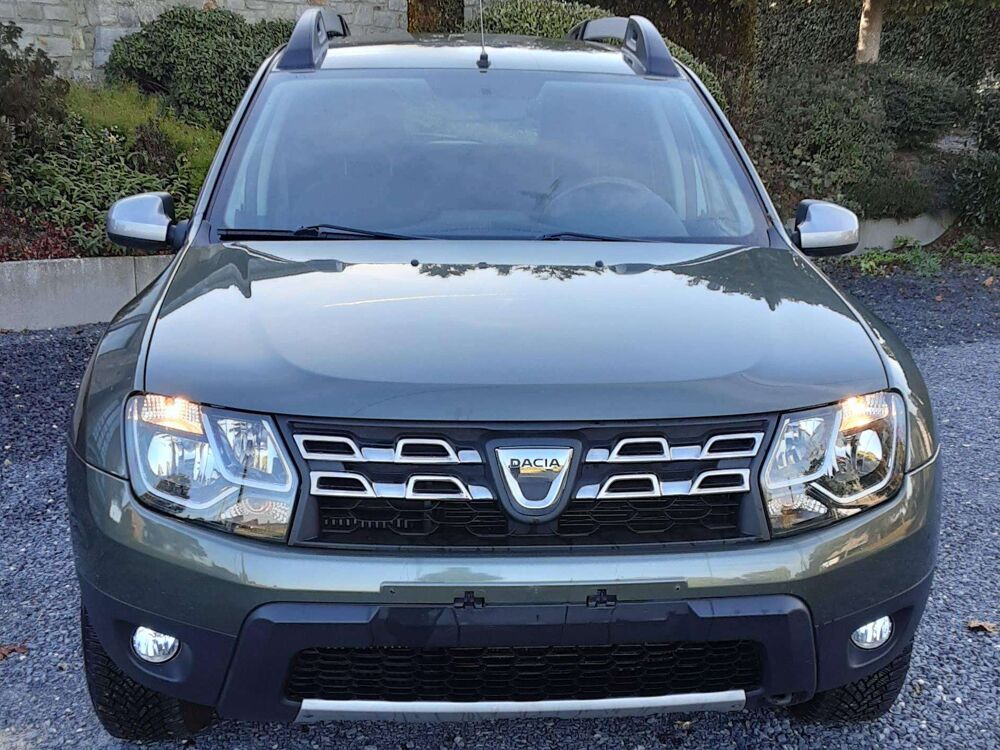 Duster DUSTER 1.5dci 90cv 4x4 clim gps regul cuir attelage distri 2015 occasion 39140 Bletterans