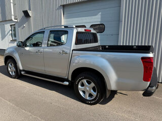 D-Max DMAX 2.5-D 163CV BVA 4 PORTES ATTELAGE CAMERA CUIR CHAUFFAG 2013 occasion 39140 Bletterans
