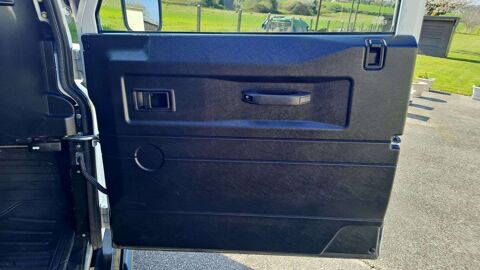 Defender DEFENDER 2.2 TD4 122 90 E Station Wagon 2013 occasion 39140 Bletterans