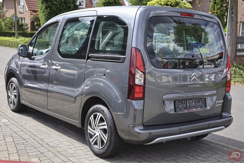 Berlingo BERLINGO 1.6 HDI 92CV BOITE AUTO MULTISPACE CLIM REGUL 2014 occasion 39140 Bletterans