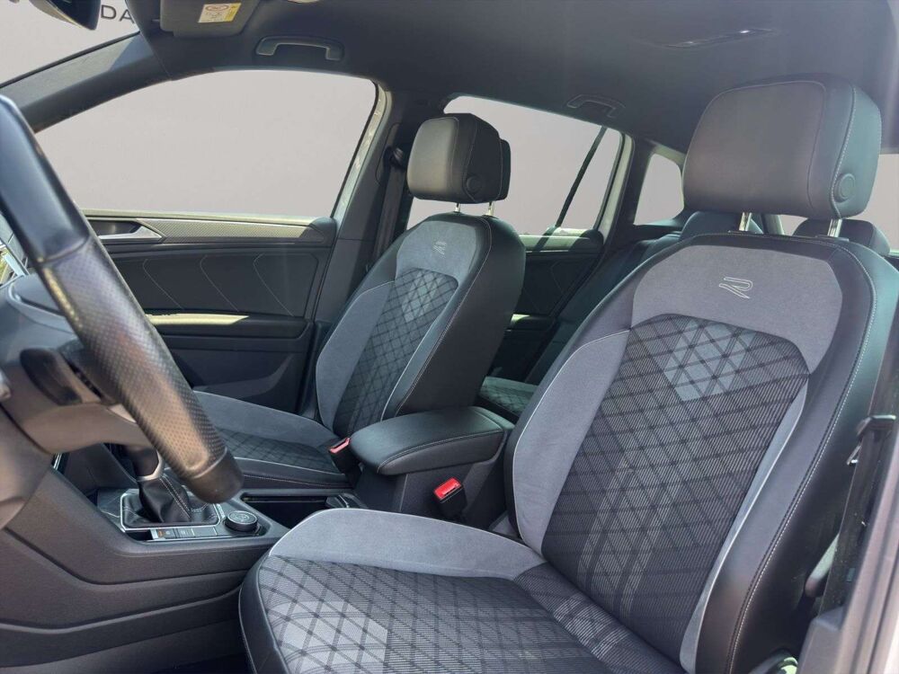 Tiguan TIGUAN R-Line 4Motion*Matrix*Automatik*Apple carplay*200cv* 2023 occasion 39140 Bletterans