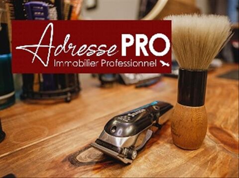 Local professionnel 1700 17000 La rochelle