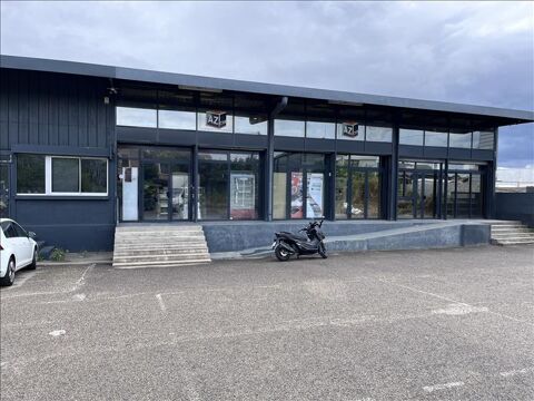 Local professionnel 8000 69200 Venissieux