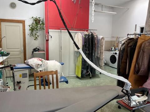 local commercial 45760 69008 Lyon 08