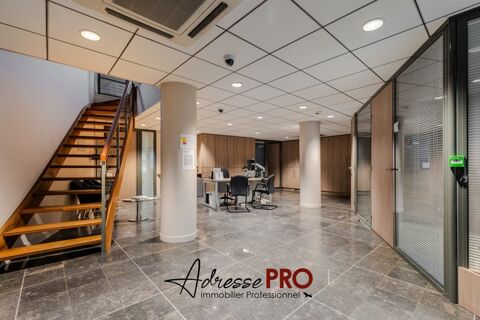 Local professionnel 3666 33110 Le bouscat