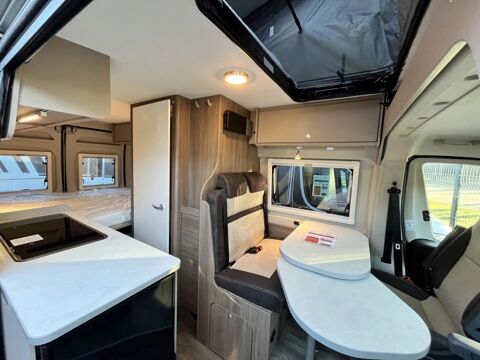 CARADO Camping car  occasion Avignon 84000
