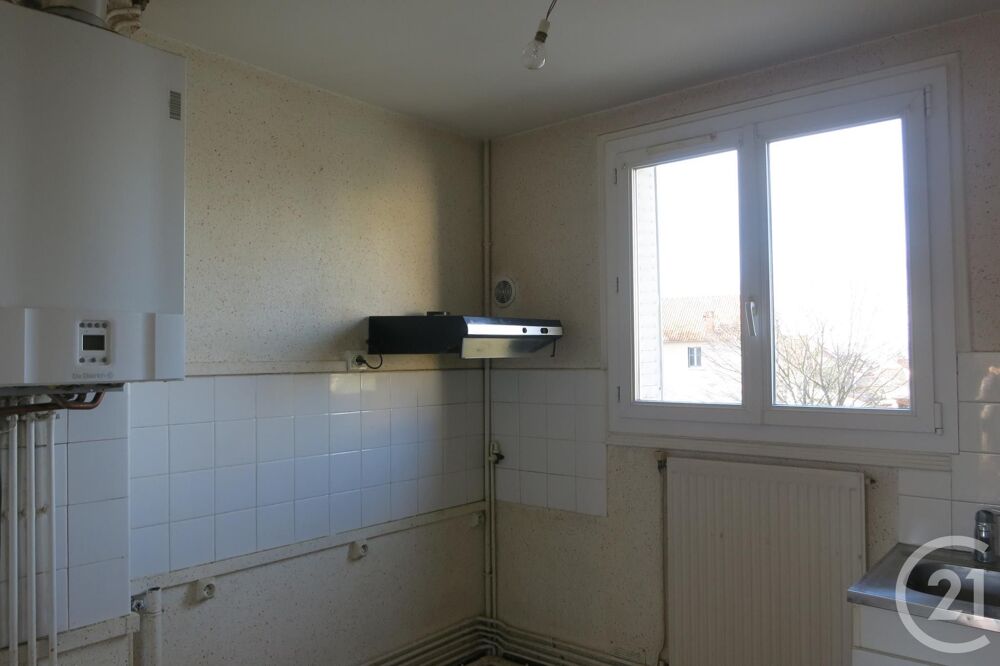 location Appartement - 3 pice(s) - 54 m Dsertines (03630)