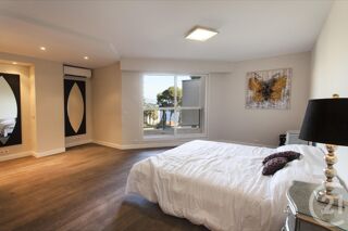  Appartement  louer 4 pices 145 m
