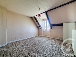  Maison  vendre 6 pices 230 m