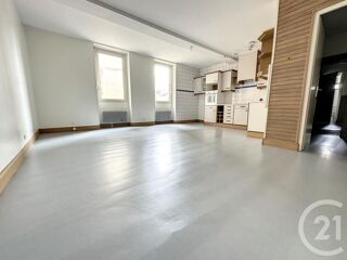  Appartement  louer 3 pices 78 m