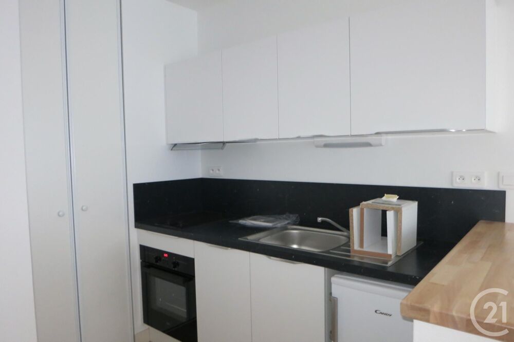 location Appartement - 2 pièce(s) - 60 m² Montluçon (03100)