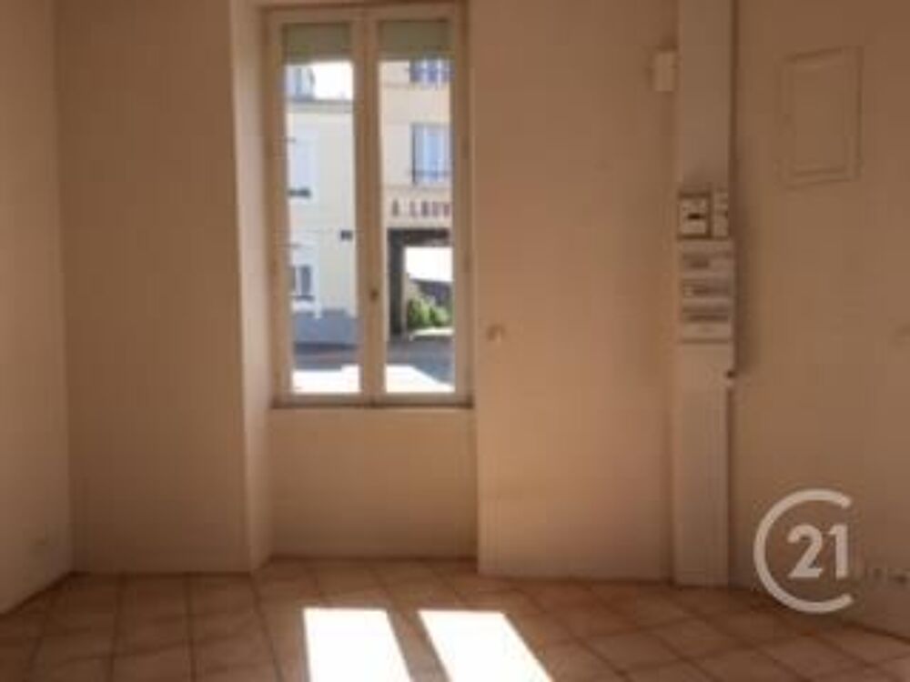 location Appartement - 2 pice(s) - 42 m Commentry (03600)