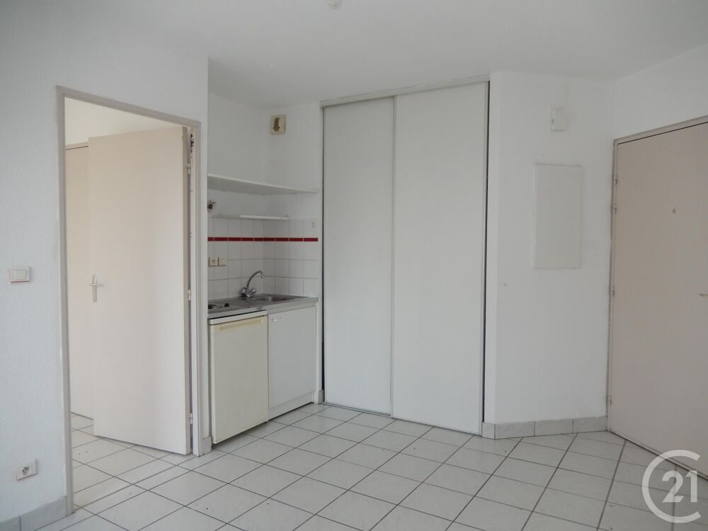 location Appartement - 2 pice(s) - 33 m Besanon (25000)