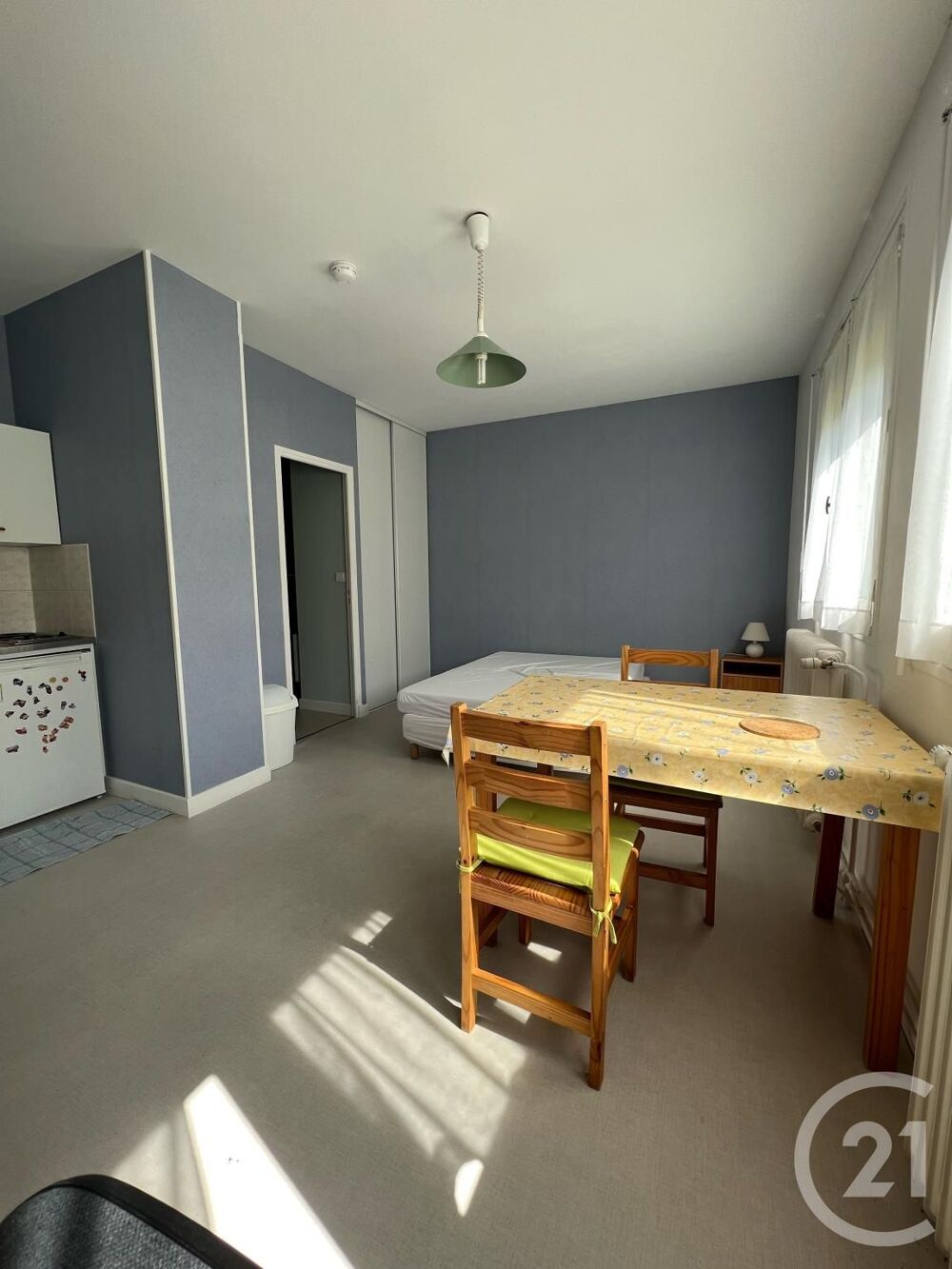 location Appartement - 1 pice(s) - 24 m Montluon (03100)