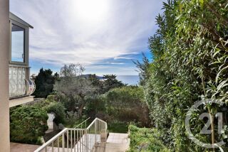  Maison  vendre 9 pices 233 m