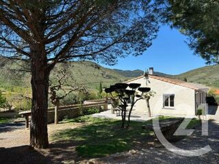  Maison  vendre 4 pices 215 m
