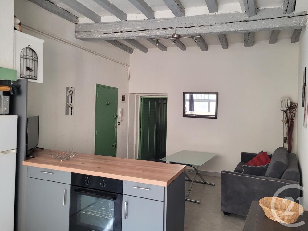 location Appartement - 2 pice(s) - 45 m Nmes (30000)