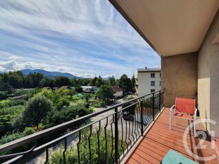  Appartement  louer 3 pices 80 m