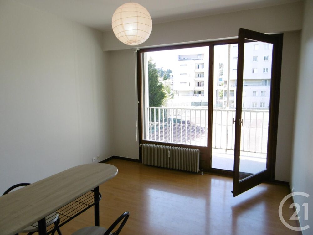 location Appartement - 1 pice(s) - 18 m Chambry (73000)