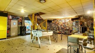  Maison  vendre 12 pices 386 m