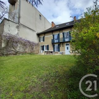  Maison  vendre 8 pices 250 m