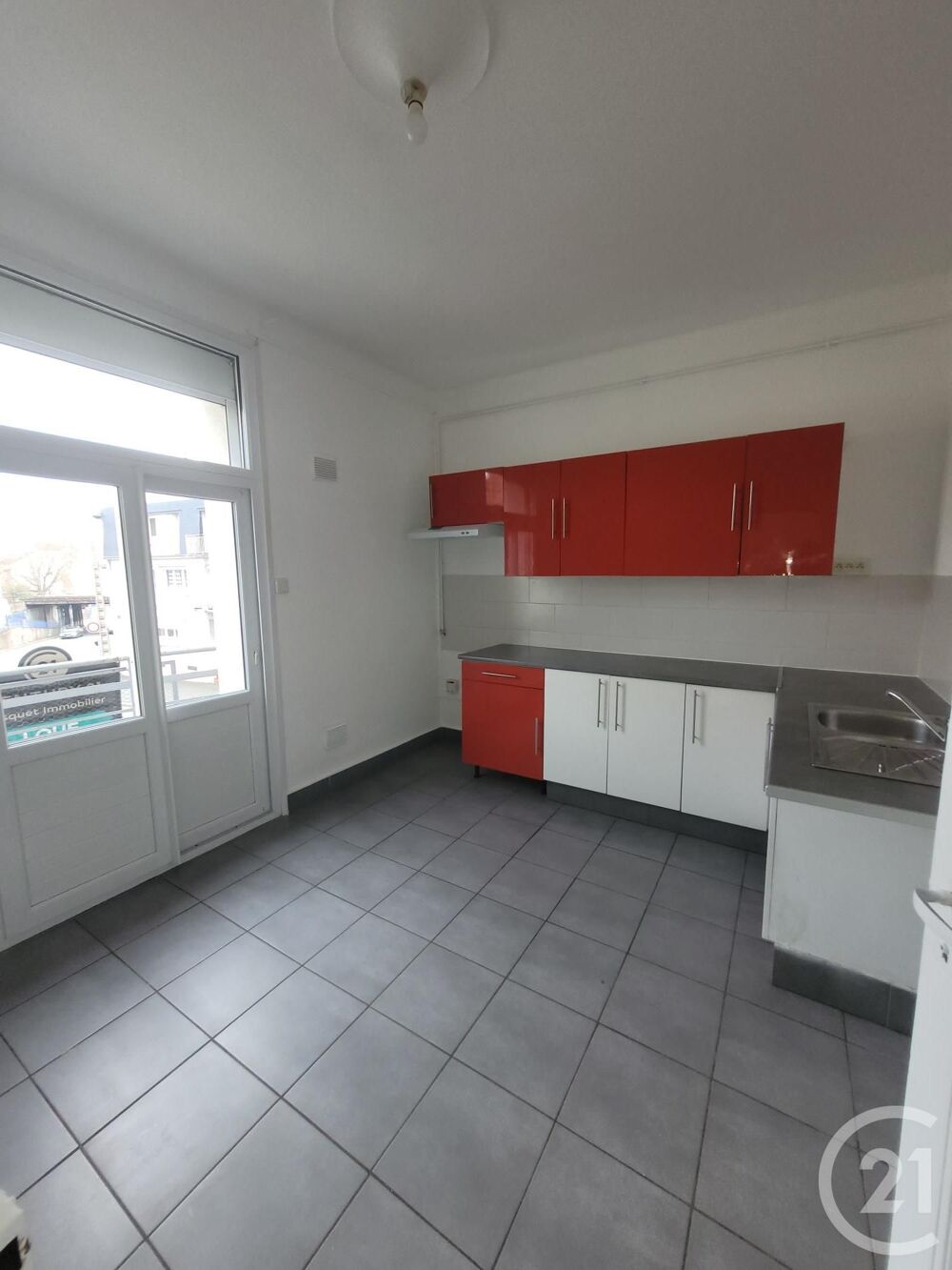 location Appartement - 4 pièce(s) - 96 m² Montluçon (03100)
