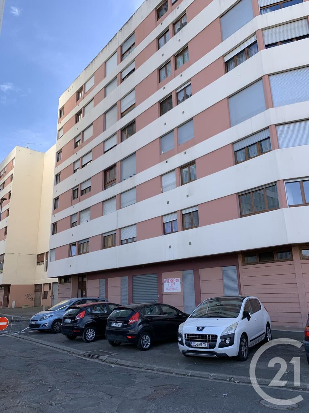 location Appartement - 4 pice(s) - 86 m Montluon (03100)