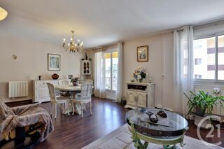  Appartement  vendre 3 pices 82 m