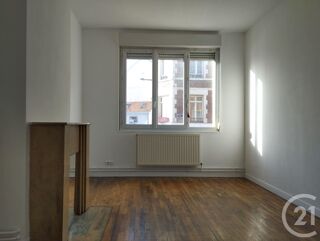  Appartement à louer 3 pièces 51 m²