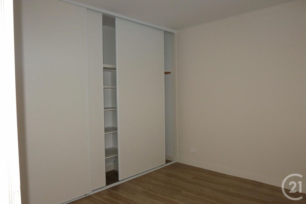 location Appartement - 2 pièce(s) - 60 m² Montluçon (03100)