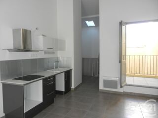  Appartement  louer 4 pices 79 m
